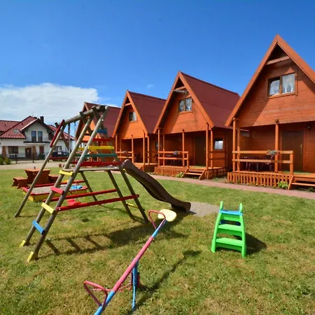 Morskie Chatki DOMKI Z 2 SYPIALNIAMI I SALON w USTRONIU MORSKIM-3